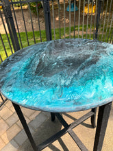 High Table. Metallic and acrylic pour
